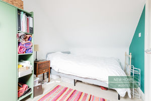 Photo 25- click for photo gallery